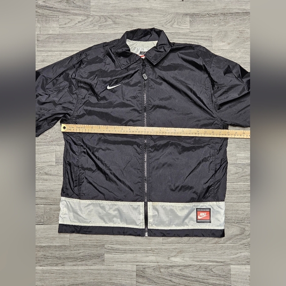 Vintage 90s Team Nike Sport White Tag Black Windbreaker Jacket Youth L Adult S/M - Picture 9 of 12